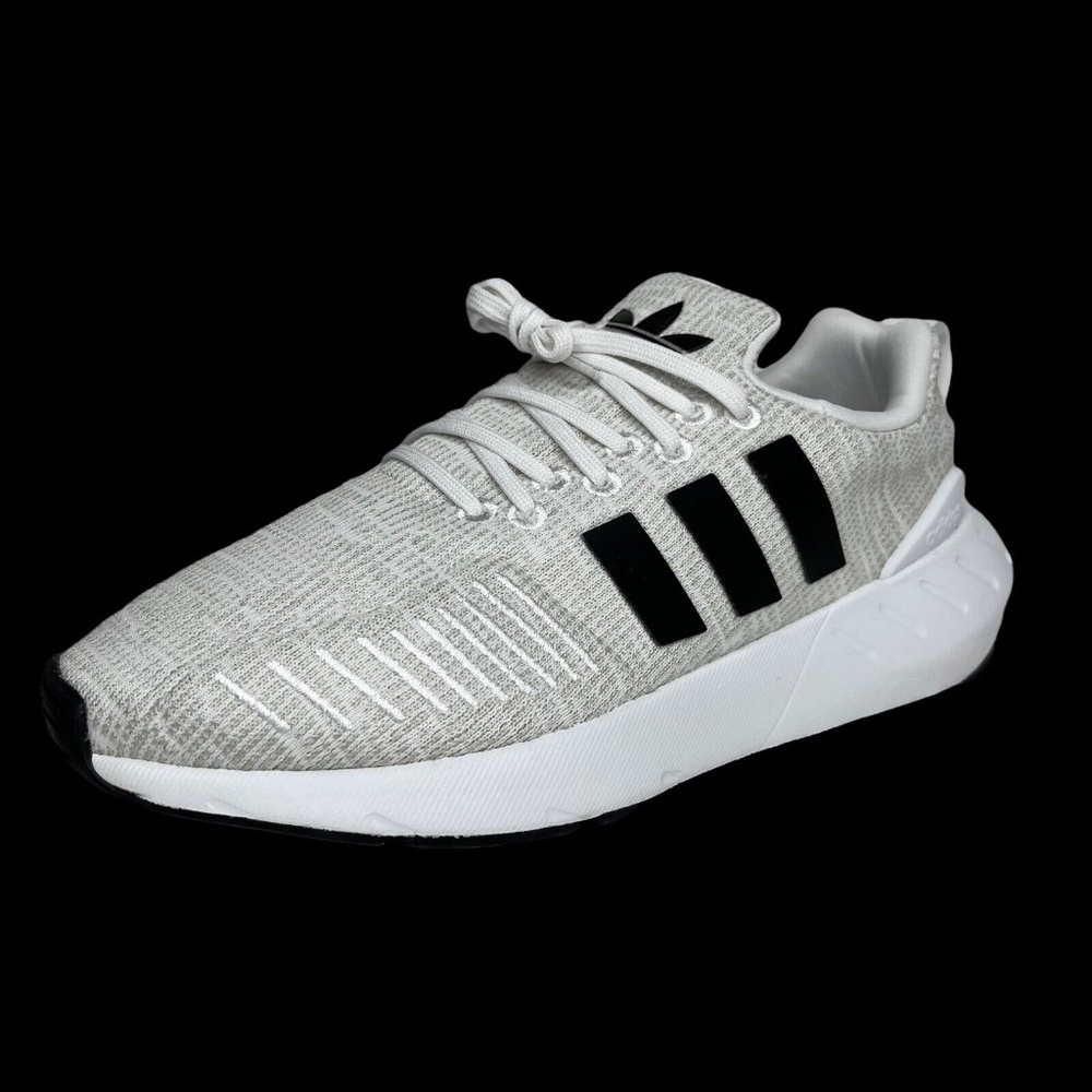 adidas Originals Youth Boy's/Girl's Swift Run Knit Sneakers Size 5.5‎ Gray/Black